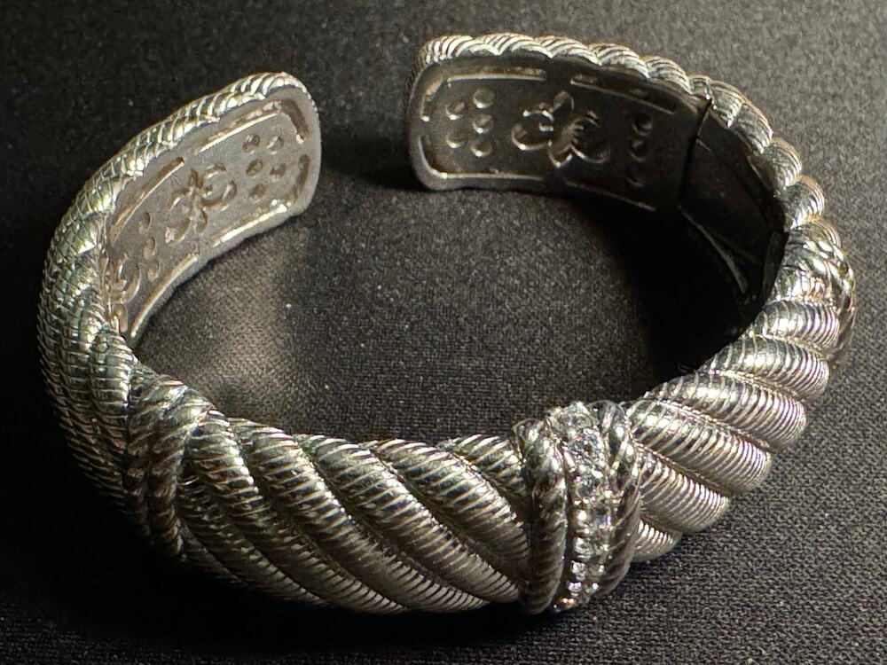 Judith Ripka Sterling Silver Hinged Cable Twist Bracelet 68g
